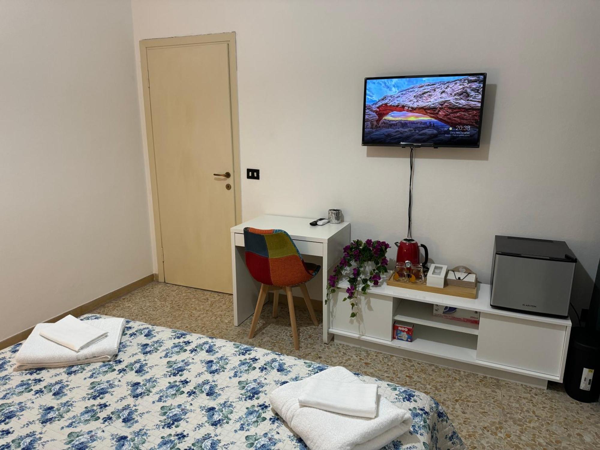 The Galaxy House Hotel Pisa Eksteriør billede