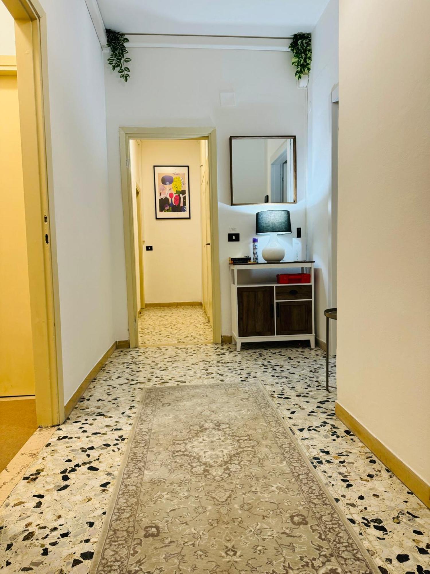 The Galaxy House Hotel Pisa Eksteriør billede