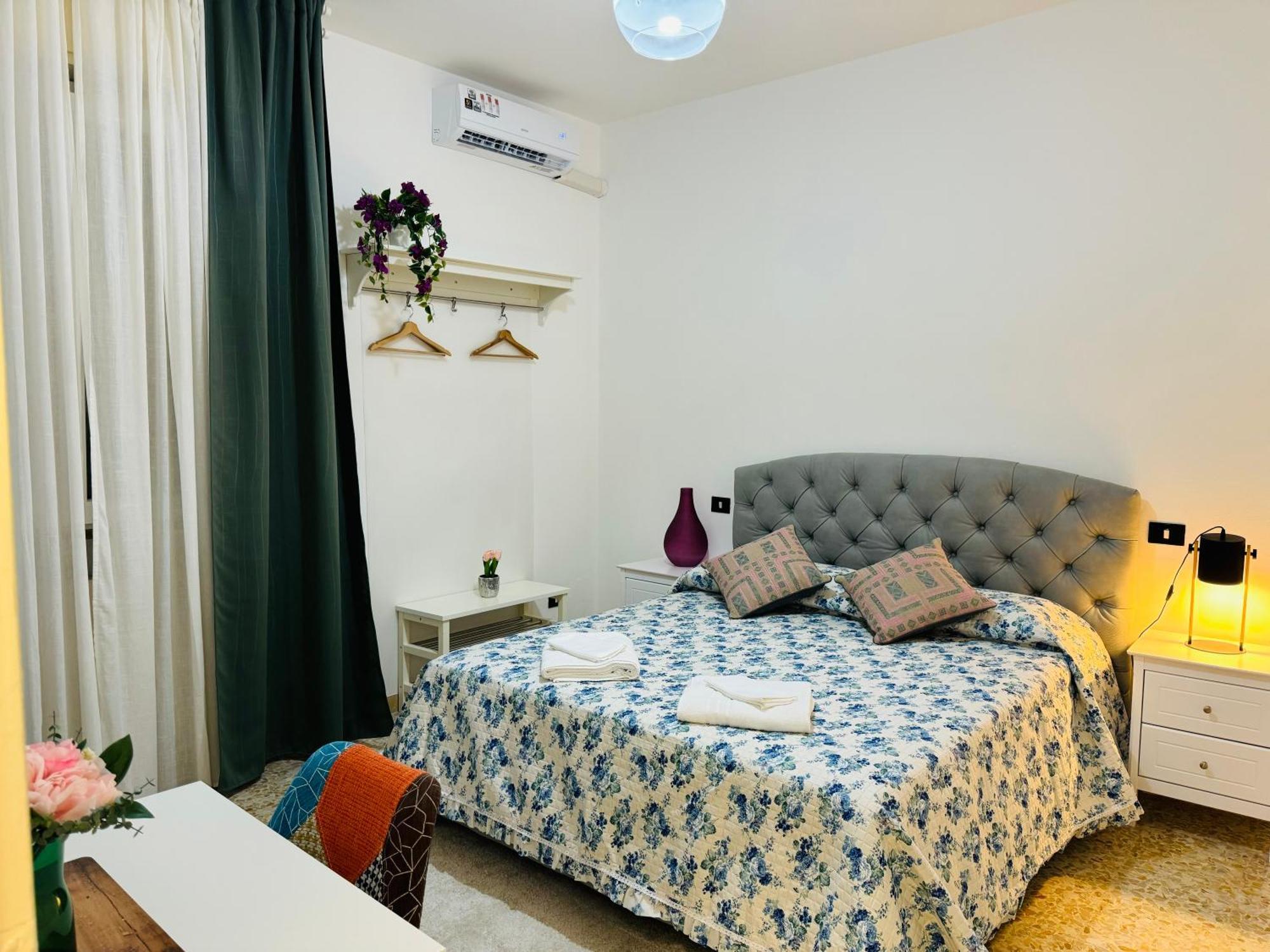 The Galaxy House Hotel Pisa Eksteriør billede